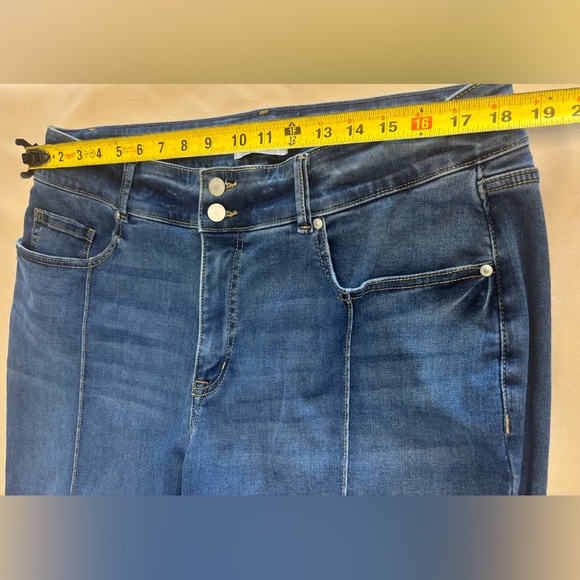 Lane Bryant Blue Dark Wash High Rise Tighter Tummy Flare Jeans Women's 18 READ - Picture 7 of 16